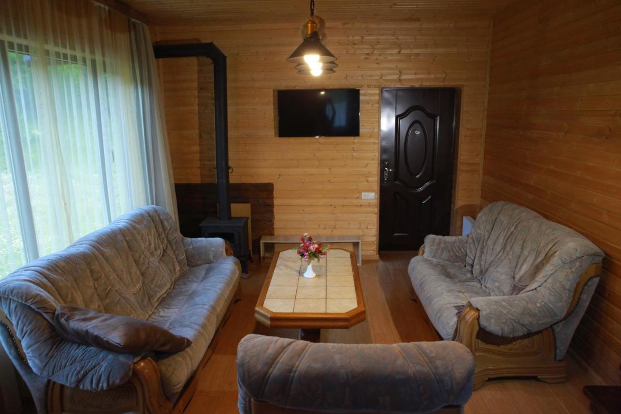 Cottage Woodside Mestia Buitenkant foto